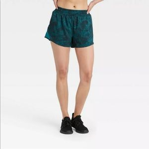 New With Tags Women's Shibori Mid-Rise Run Shorts 3" - All in Motion™ Size Med